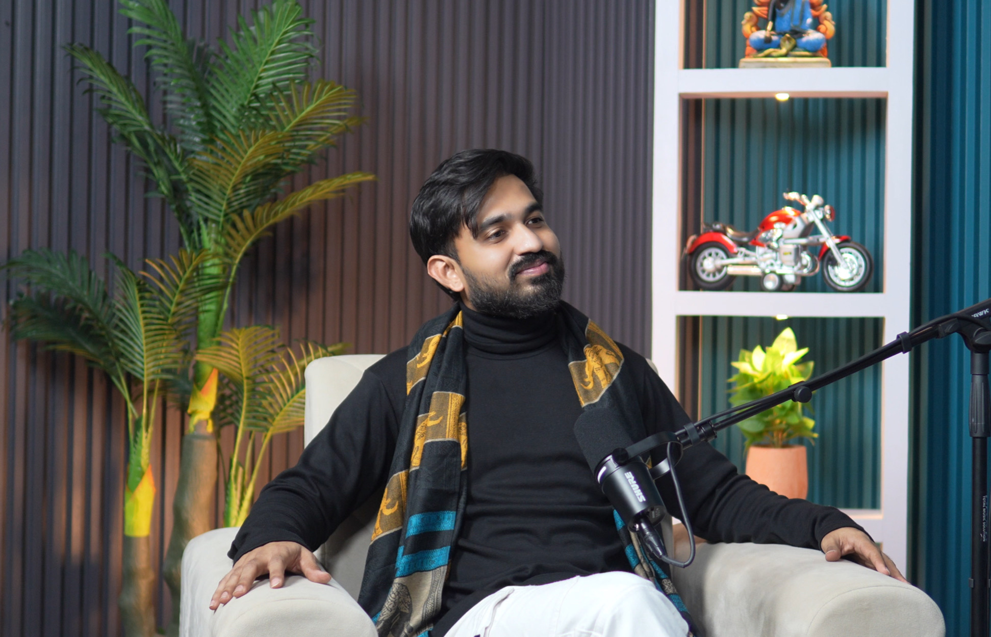 Vipul Parmar on set at Creators Space Studio Vadodara